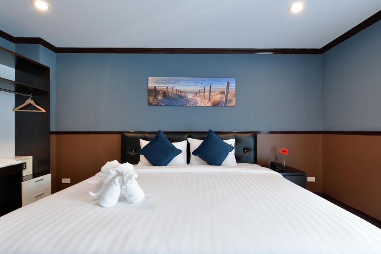 The Breton Hotel Media Bangkok Extérieur photo