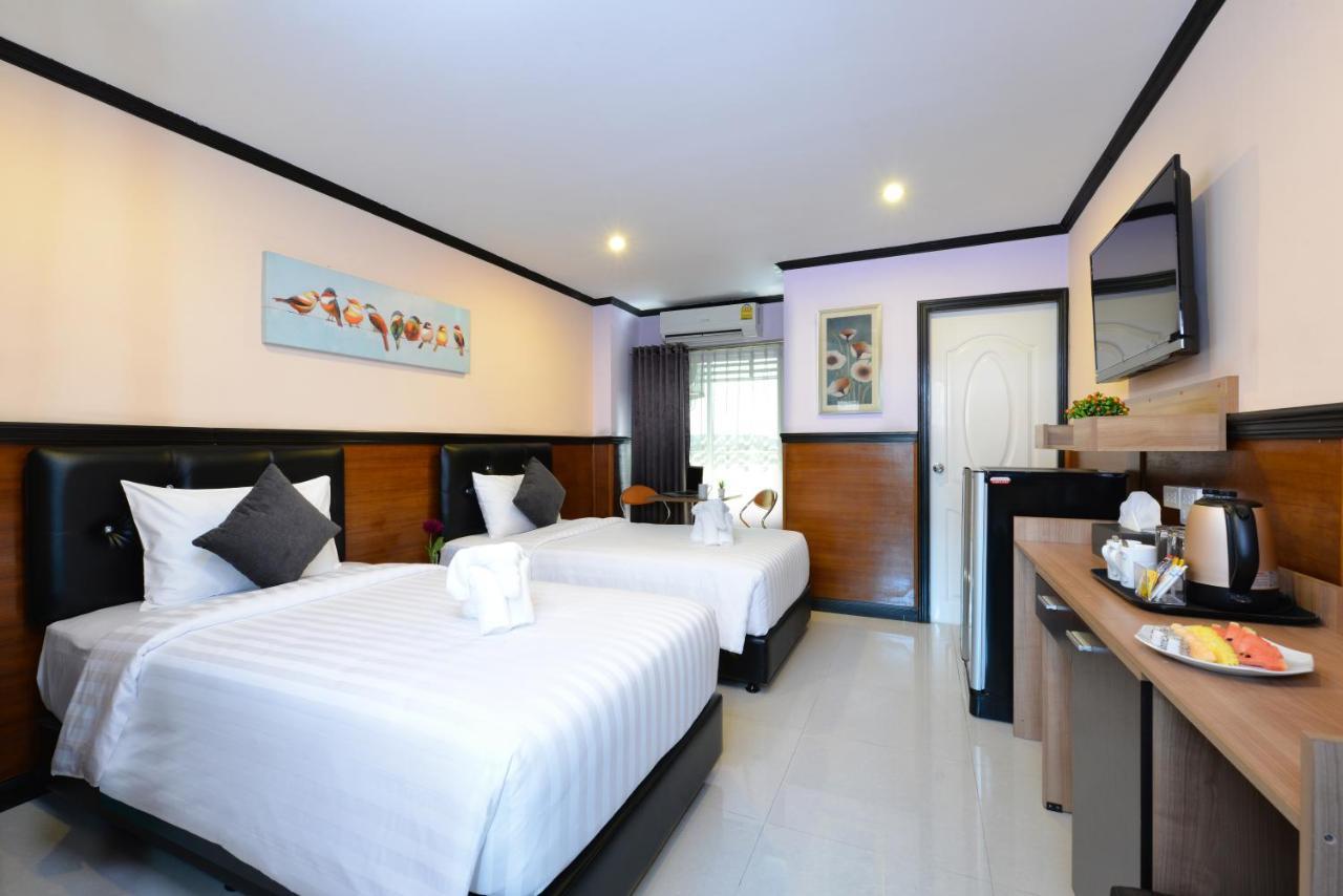 The Breton Hotel Media Bangkok Extérieur photo